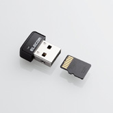 超小型のmicroSDリーダが付属