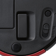本体裏面に電源スイッチを装備し、不使用時の電池の消耗を防止。写真:M-LS10DLRD〈レッド〉