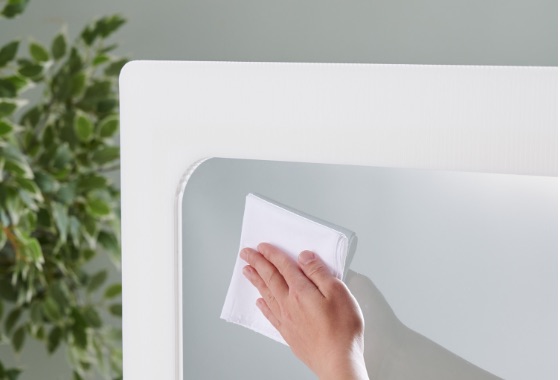 プラダンボール素材を採用しており、水拭きによる清掃が可能