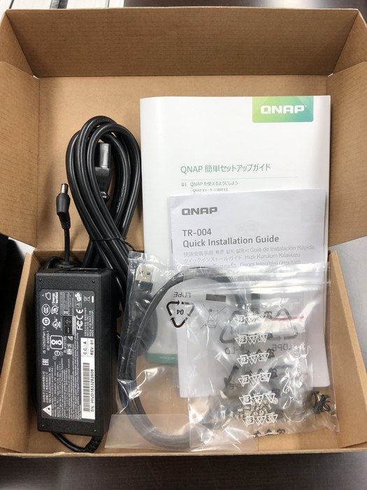 TR-004 同梱物