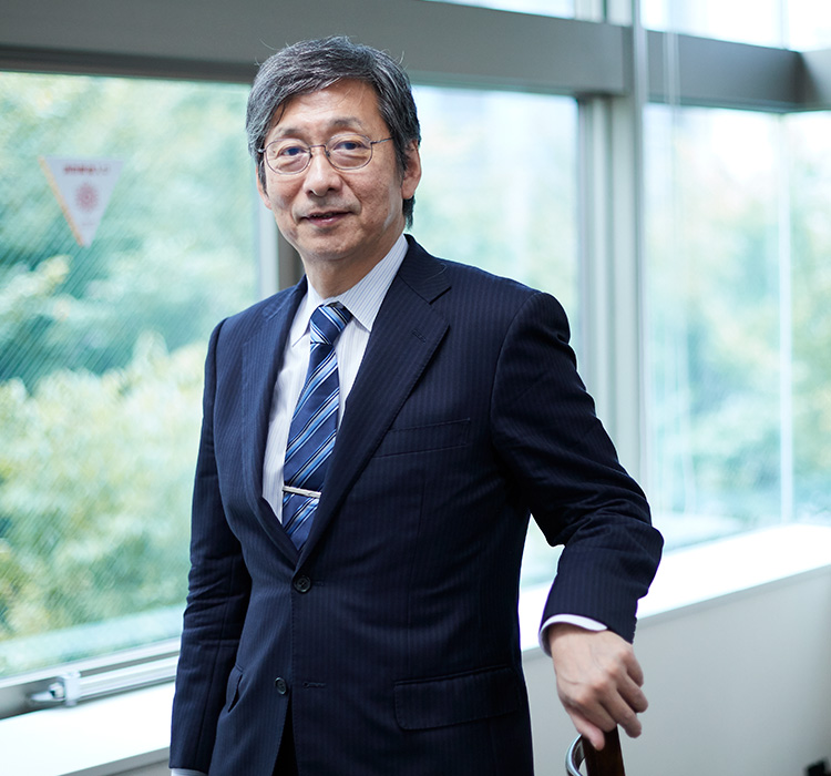 東北大学 早瀬教授 × エレコムの共同開発「リアルタイム血圧推定技術」が叶える「健康意識のアップデート」とは