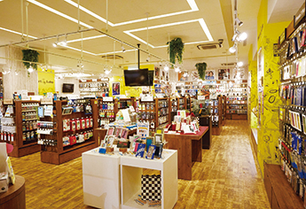 SmartLabo新宿東口