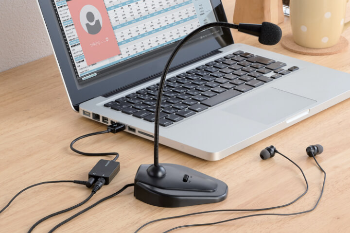 マイク端子がないパソコンでも、パソコン用のヘッドセットおよびスマホ用のマイク付きイヤホンを使用できます