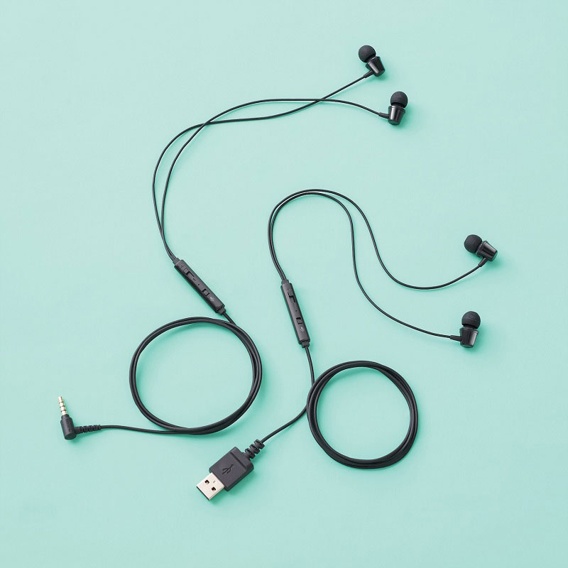 4極ミニプラグ仕様とUSB-A仕様を選択可能