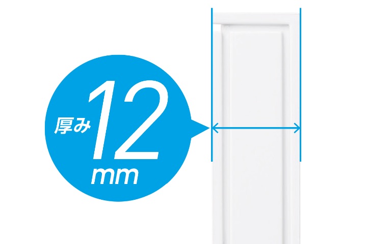 重さ約100g、幅115×高さ12×奥行き78mmと持ち運びにも最適です。