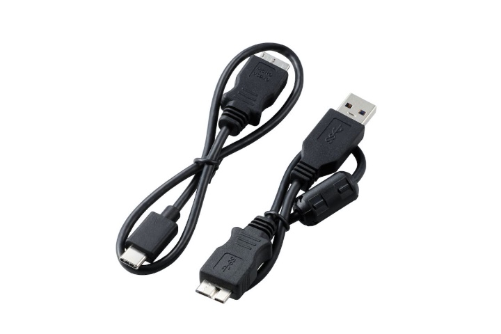 USBケーブル2本（USB-A，USB Type-C）付き