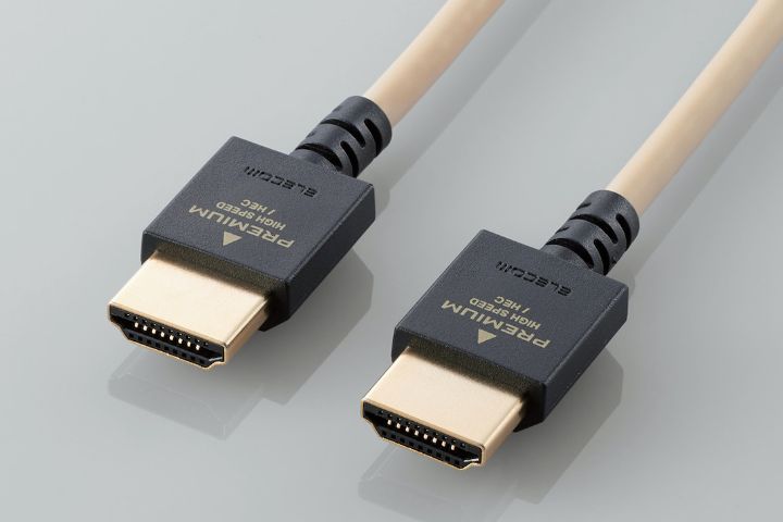 サビなどに強く信号劣化を抑える金メッキプラグ
