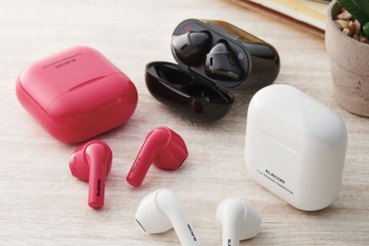 コンパクトで超軽量なBluetooth®完全ワイヤレスステレオヘッドホン