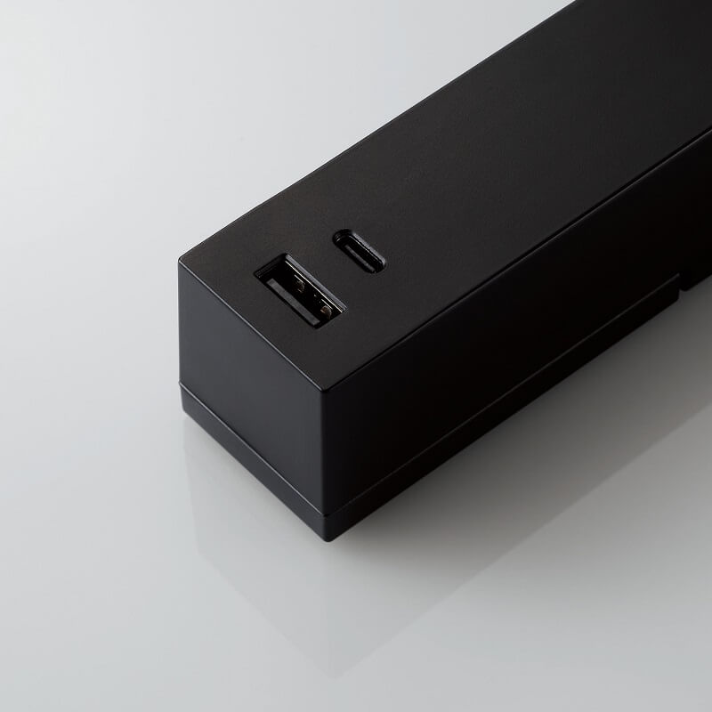 USB Type-C(USB-C)ポート×1+USB-Aポート×1の計2ポートを装備