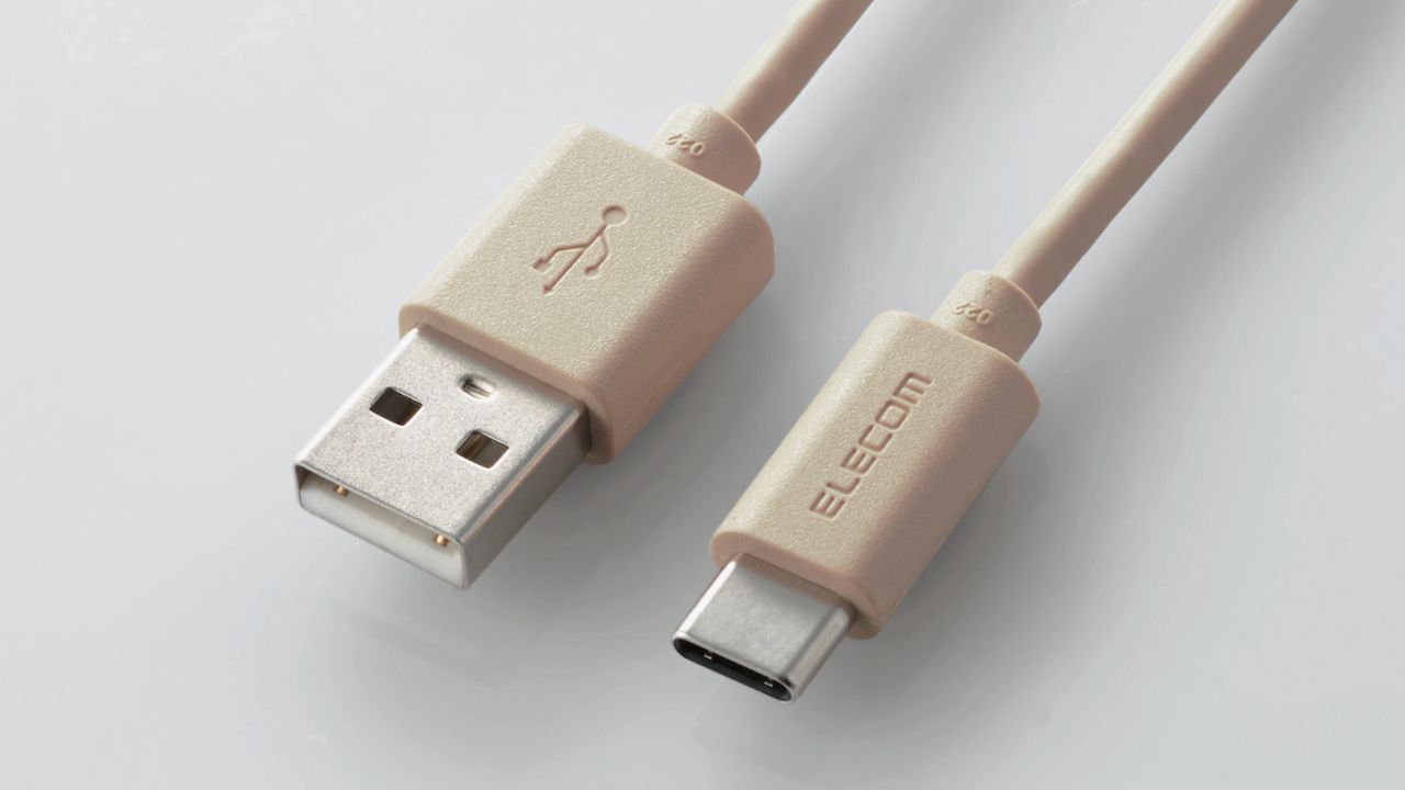 USB-A - USB Type-C™(USB-C™)コネクター