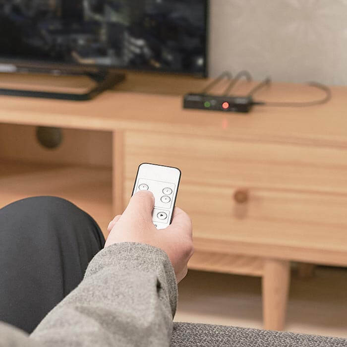 4K対応テレビのHDMI端子不足を一気に解決！手動切替・専用