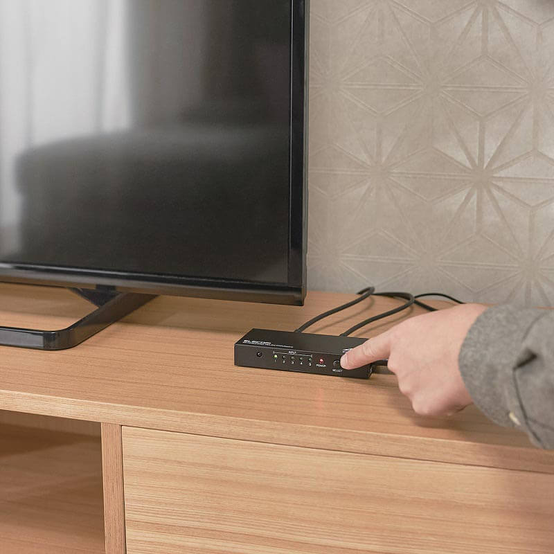 4K対応テレビのHDMI端子不足を一気に解決！手動切替・専用リモコン付きのHDMI切替器 5アイテムを新発売！ - 最新情報 - 新製品情報｜ ELECOM