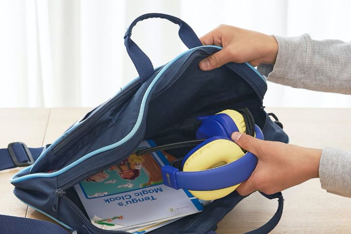 コンパクトに持ち運びが可能