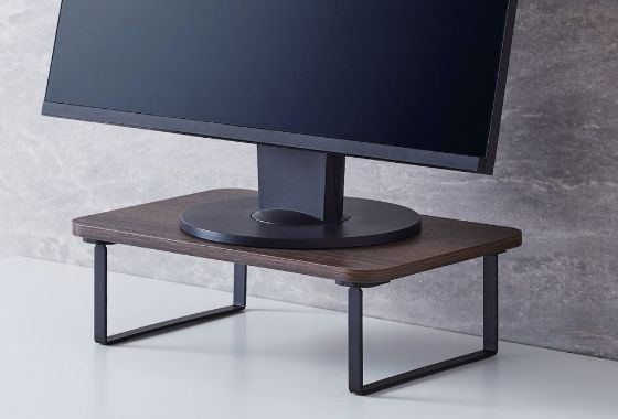 27インチまでの液晶ディスプレイに対応