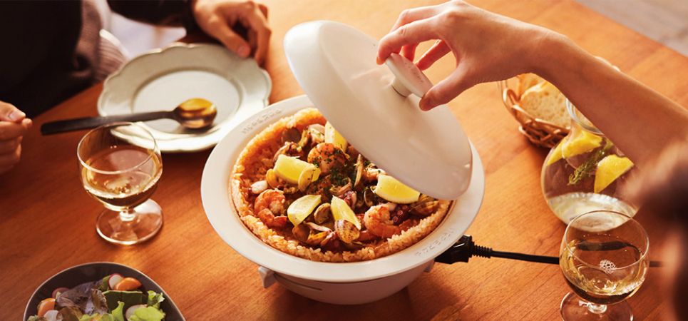応援購入サービスで達成率1,503%を記録。まるでお⽫！つくる・食べる・片づけるをこの1枚で！IHホットプレート「HOT DISH（ホットディッシュ）」一般販売開始