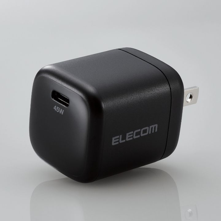 ノートパソコン対応 45W 超コンパクト USB AC充電器