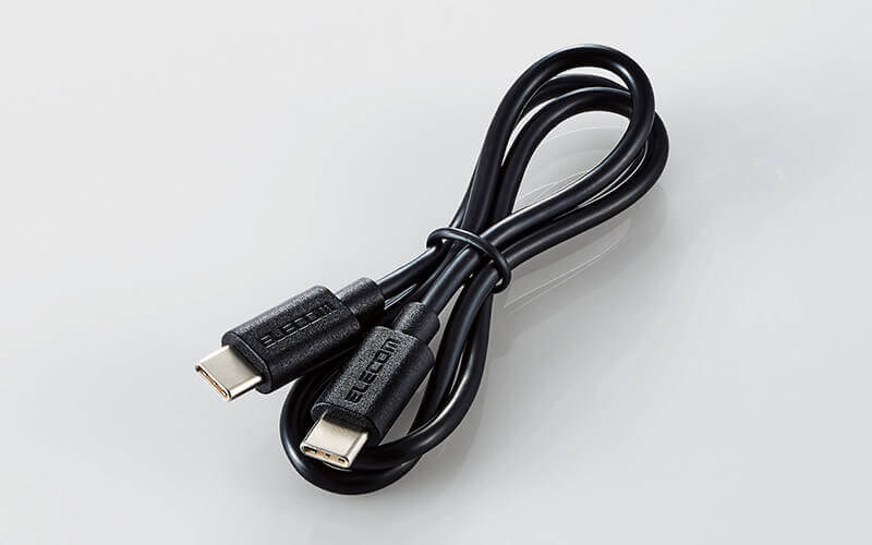 約50cmの充電ケーブルが付属