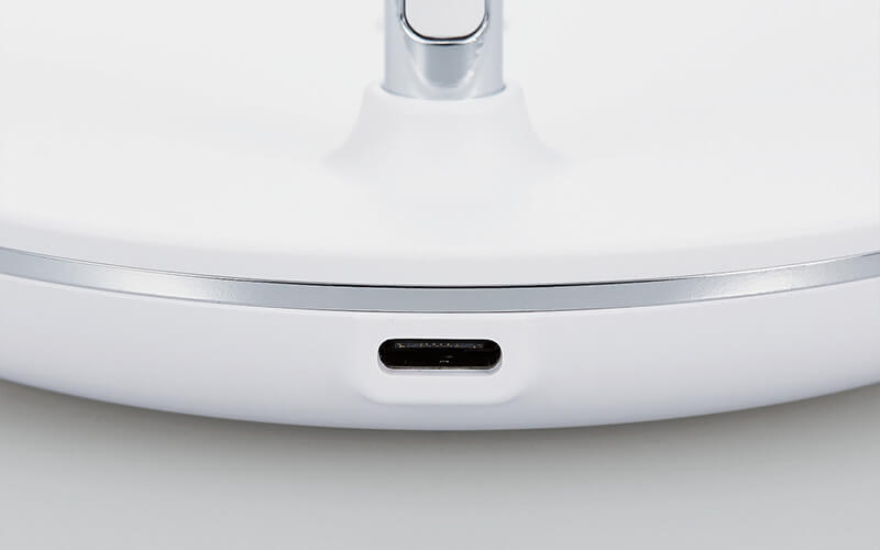 入力ポートはUSB Type-Cを採用