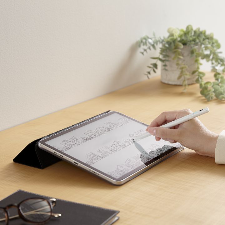 iPadモードでは、手が触れても誤動作しないパームリジェクション対応