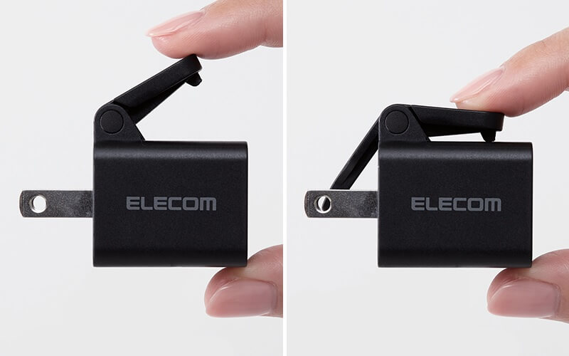 レバーを押すと充電器本体が押し出されます