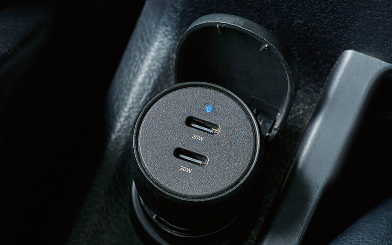 通電状態を確認できるLEDランプを装備