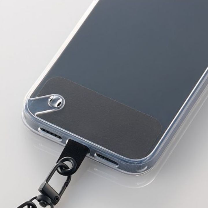 スマートフォンとケースの間に挟むだけでストラップホールを追加できる「ストラップホールシート」