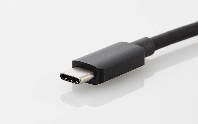 本体一体型ケーブルのコネクター部分(USB Type-C)
