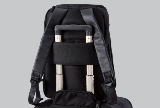 ビジネスバックをもっと軽やかに！高い機能性と無駄のないデザインにこだわったバッグを新発売