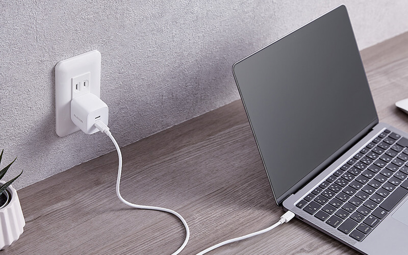 単独ならノートパソコンの充電も可能