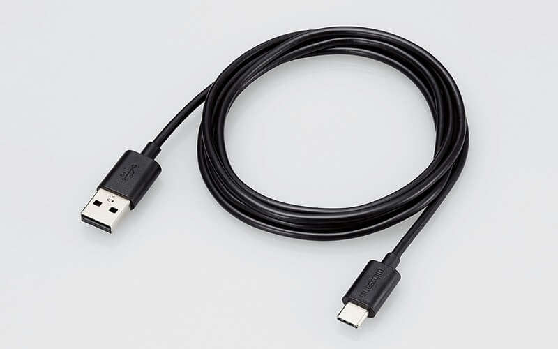 充電用のUSB-A -USB Type-C(USB-C)ケーブルが付属