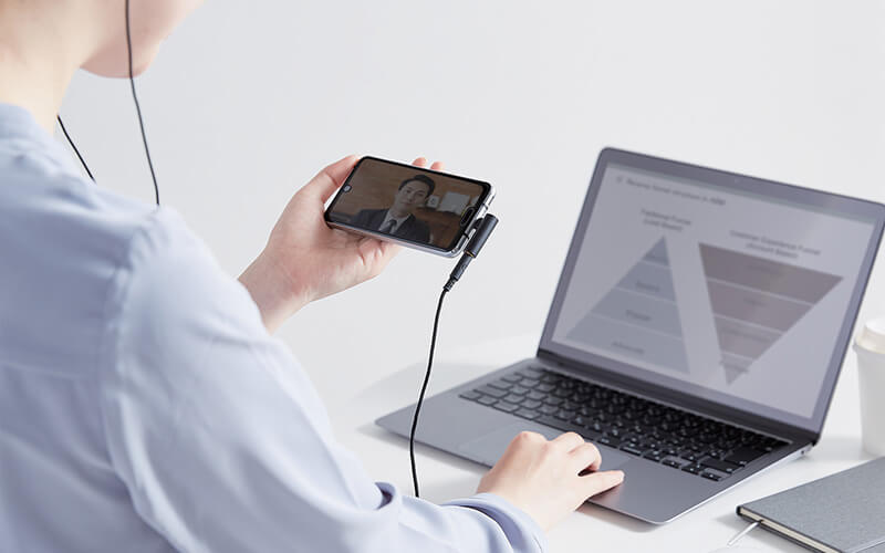 USB Type-C端子を3.5mmステレオミニプラグに変換