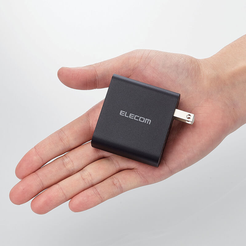 GaN IC採用で高出力ながら小型化を実現