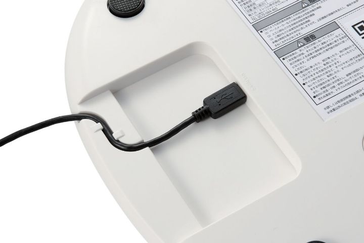 乗るだけで測定データを専用アプリに自動転送するWi-Fi通信機能搭載体組成計