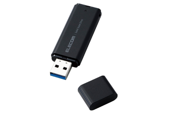 シンプルなデザインのキャップ式USB