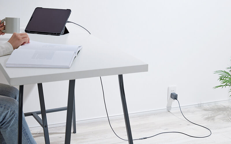 直付けタイプのAC充電器などのケーブルを延長可能