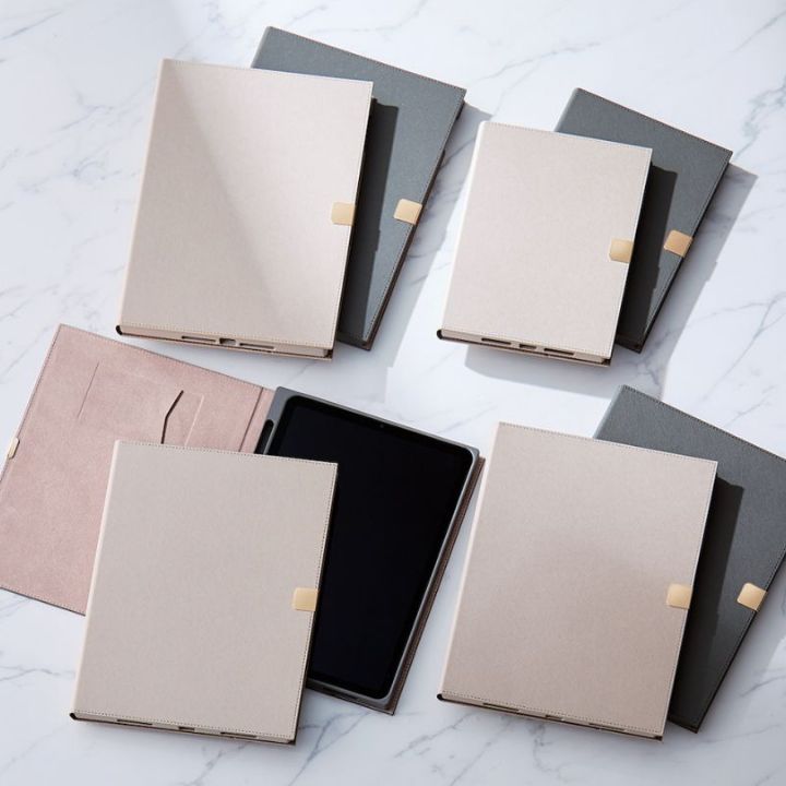 「&me」シリーズのiPad用三つ折り型のフラップケース