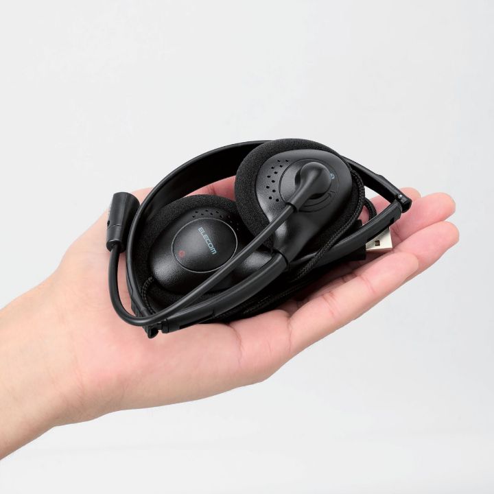 しっかりと音声を聞き取れる「両耳オーバーヘッドタイプ」で圧迫感が少ない軽快な装着感の＜オンイヤー型＞