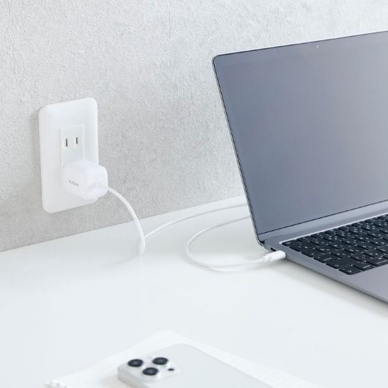 USB Power DeliveryおよびPPSに対応したUSB Type-Cポートを搭載！スマートフォンからMacBook Airまで幅広く充電できるUSB AC充電器 30Wシリーズ