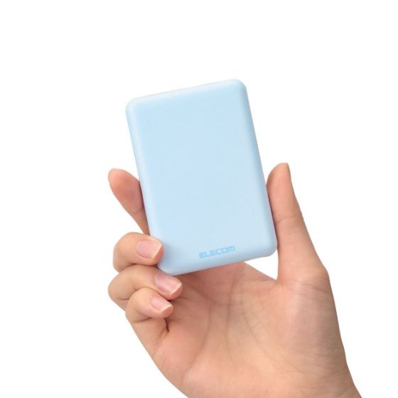 薄型・コンパクトタイプのモバイルバッテリー