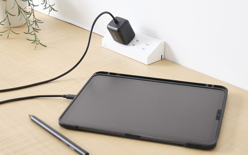 タブレットの充電に！