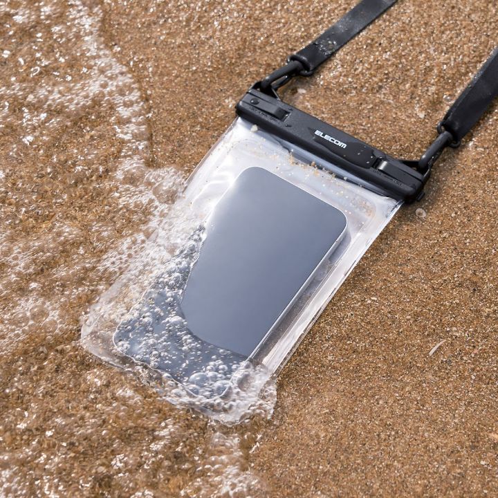 貴重品を分けて収納できる大小2つのポケット付き！スマートフォン用IPX8防水ケース「2ポケットタイプ」