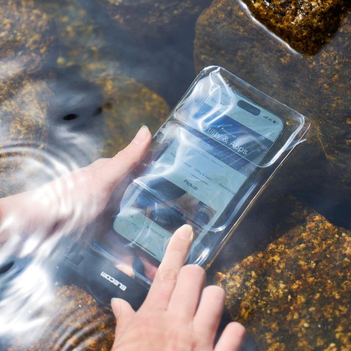 水中でのタッチ操作も可能！スマートフォン用IPX8防水ケース「水中スマートフォン操作対応タイプ」