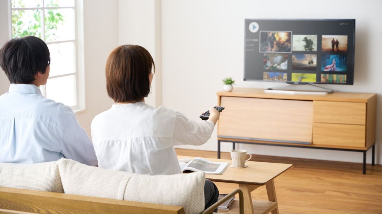 リモコンの紛失、故障の際もすぐに使える！動画配信サービスや4Kボタン搭載のマルチテレビリモコン