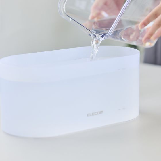 お水の交換・補給はフィルタートレイを取り外すだけでスムーズにできます