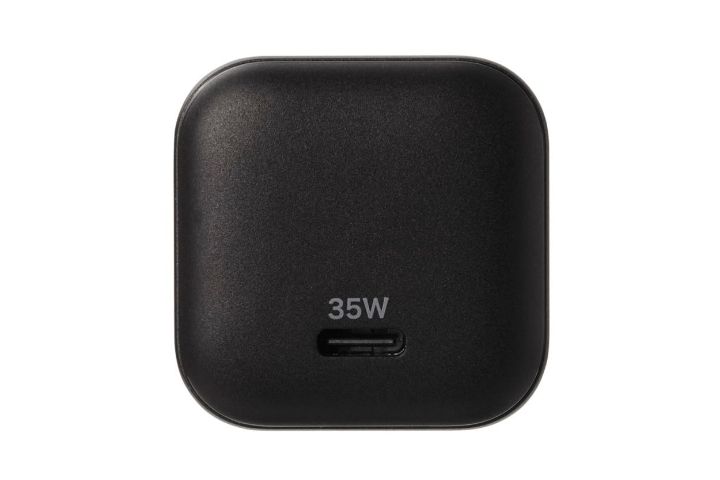 手のひらサイズで高速充電を実現！最大35W出力のUSB AC充電器（1ポート搭載）