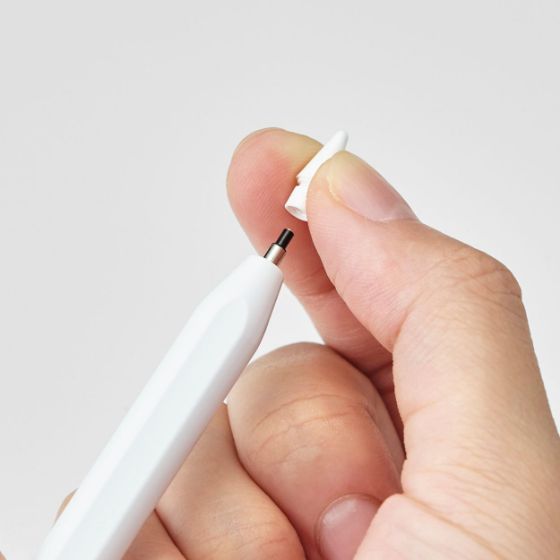 純正のApple Pencilに近い描き心地を実現！約20分でフル充電可能なiPad用アクティブタッチペン