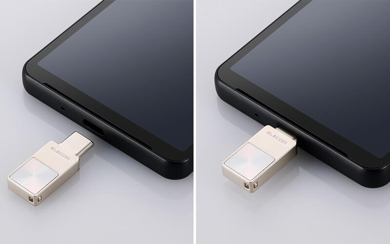 スマートフォンケースを装着したままでも挿し込める小型筐体