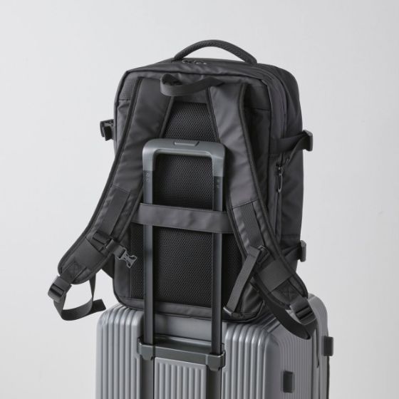 180度フルオープンで荷物の取り出しが簡単!マチ拡張出張バックパック