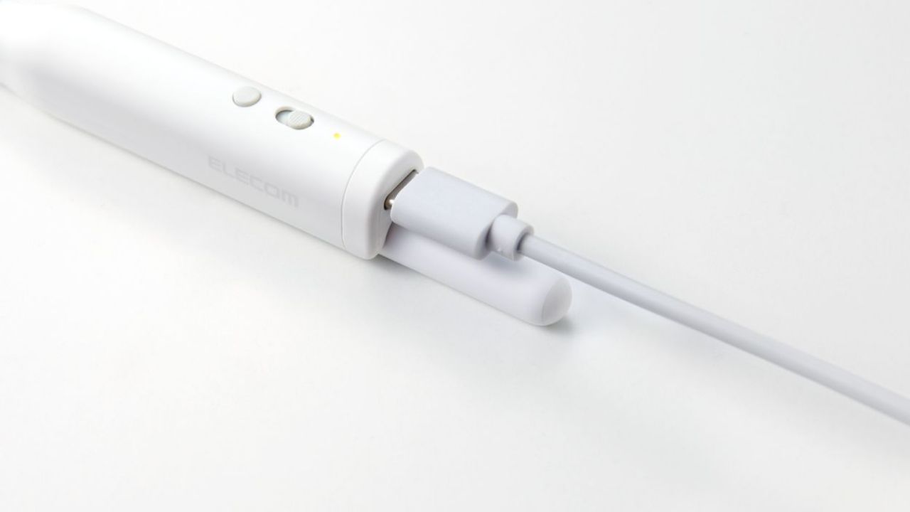 本製品を装着したままApple Pencilの充電が可能