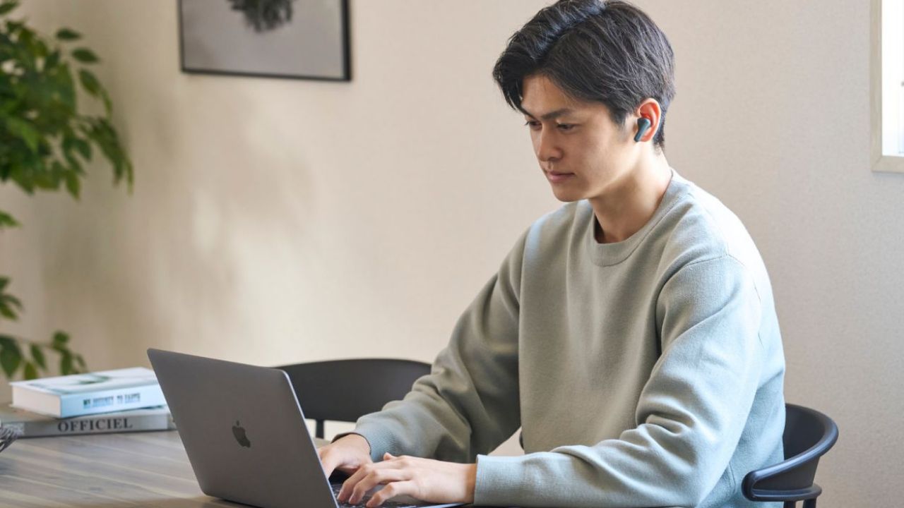 通話・音声操作機能でテレワークにも最適